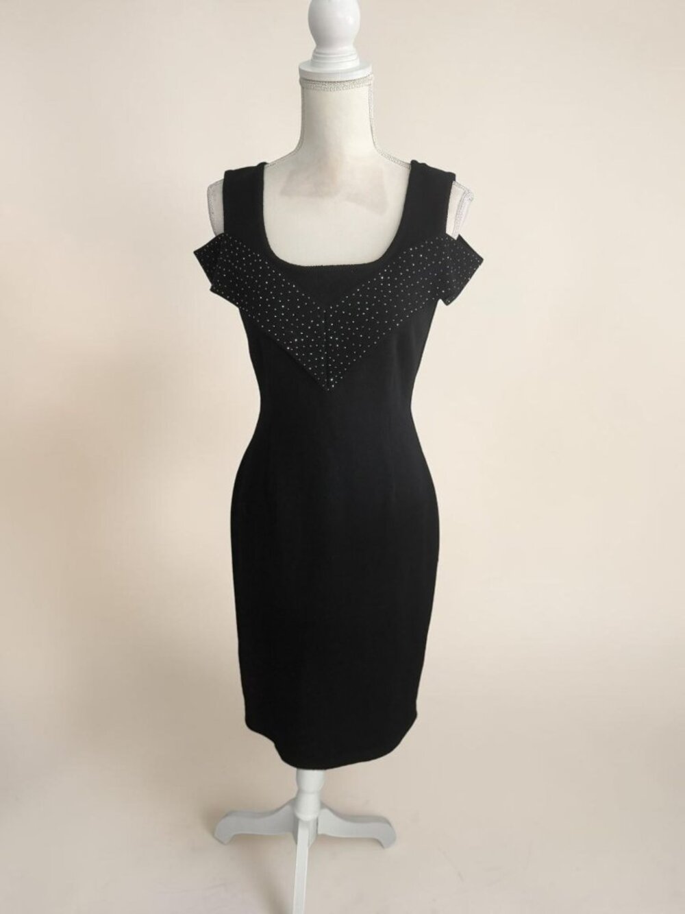 ELANA Black Knit Cold Shoulder Cocktail Dress Size Small NEW NWOT